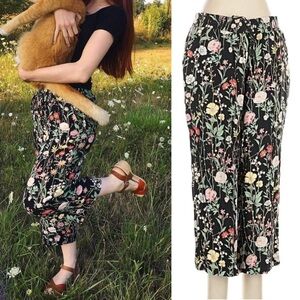 LOFT Floral Cropped Pants Colorful Black XXSP